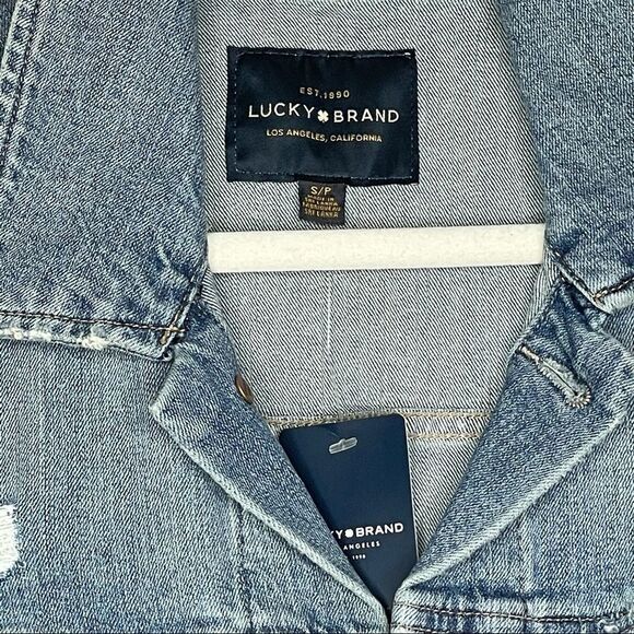 Lucky Brand Tomboy Trucker Oversized Jean Jacket - Picture 6 of 9